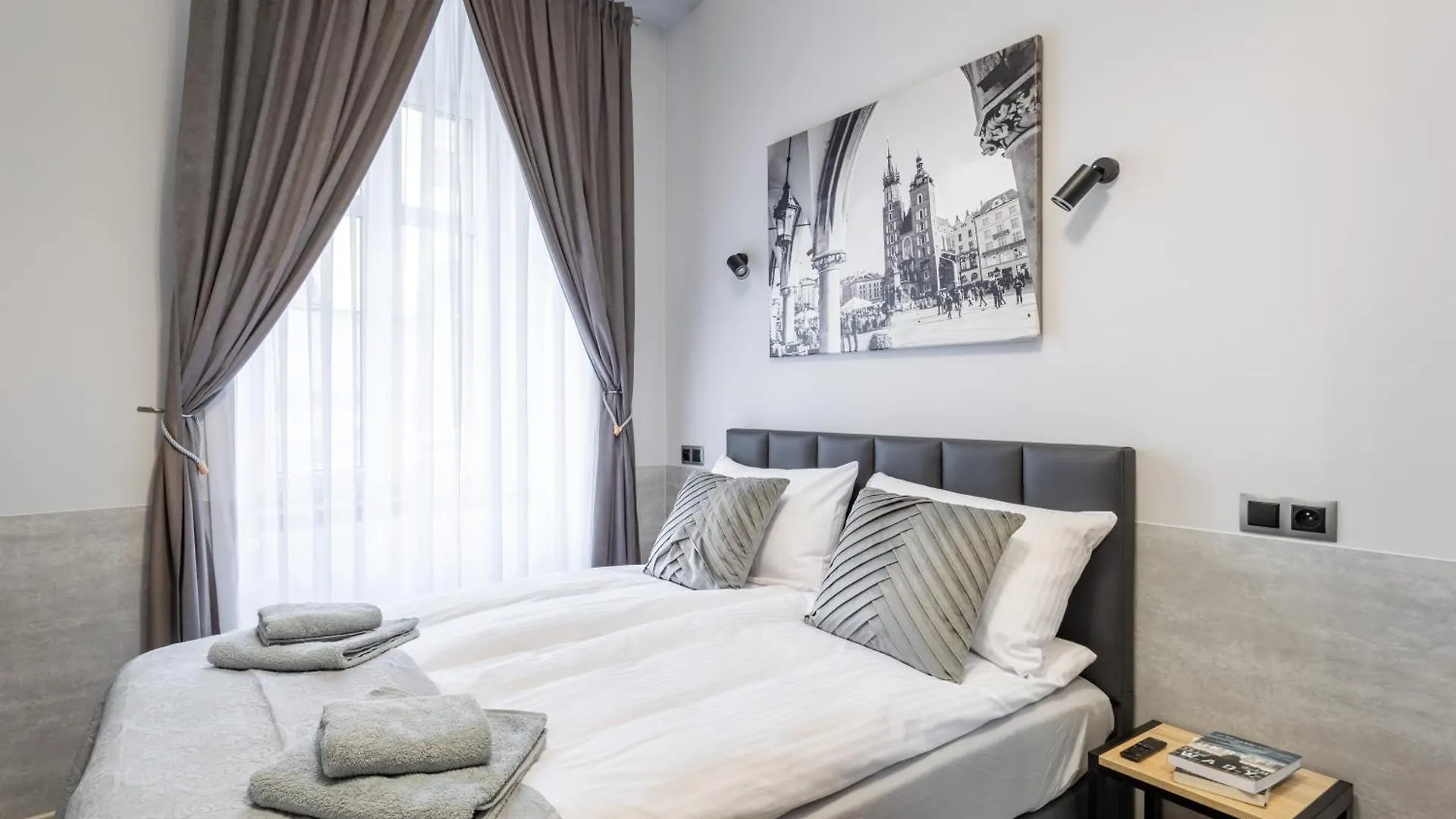 Dolce Vita Elegant Apartments Krakow Poland